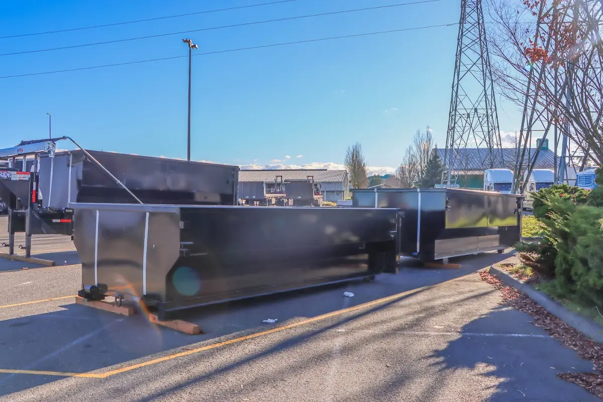 Roll-off dumpster ready for waste disposal at job site for Construction Dumpster Rental in Wauchula